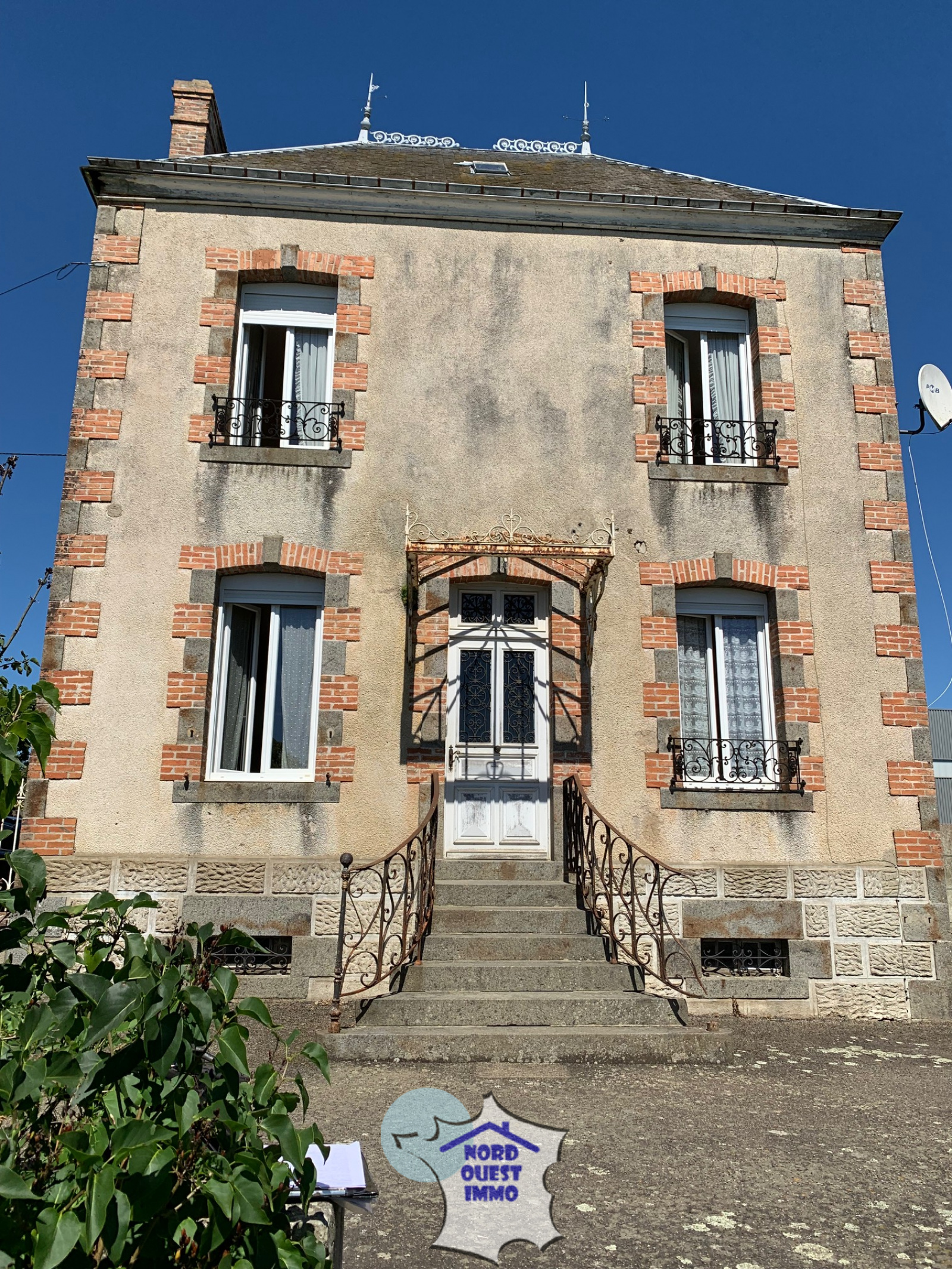 Image_, Maison, Ambrières-les-Vallées, ref :4205